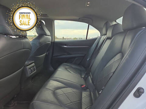 2018 Toyota Camry Hybrid XLE