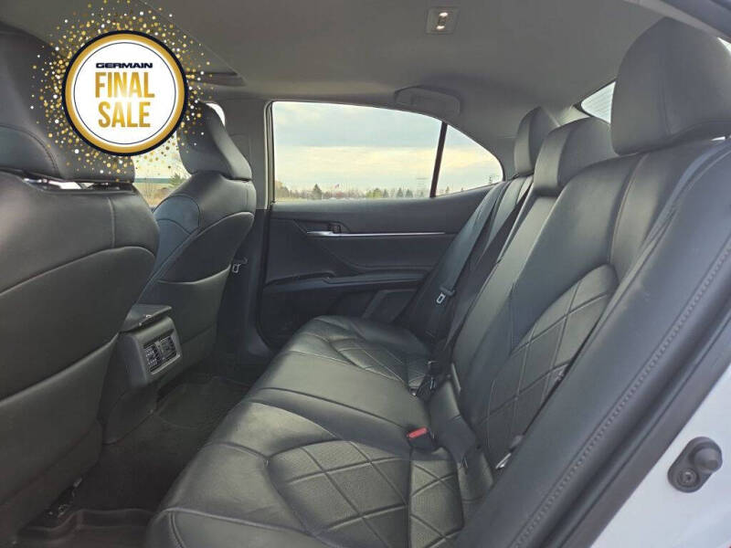 2018 Toyota Camry Hybrid XLE