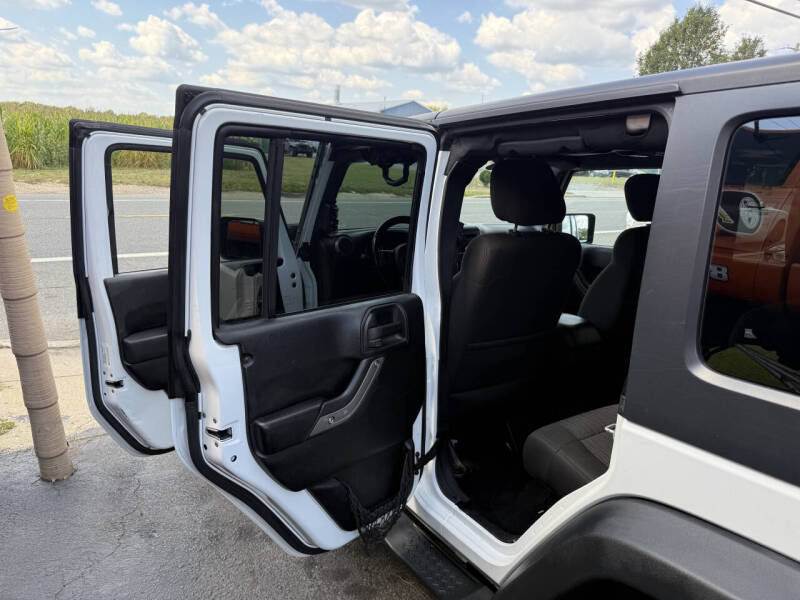 2011 Jeep Wrangler Unlimited Sport