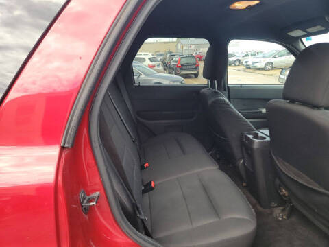 2010 Ford Escape XLS