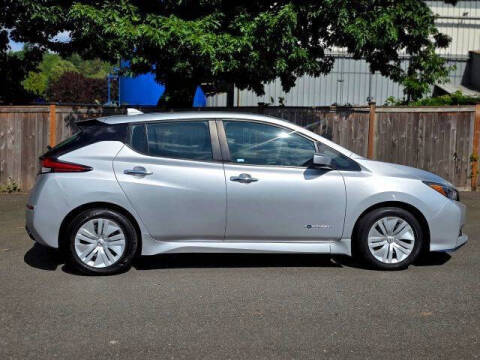 2018 Nissan LEAF S
