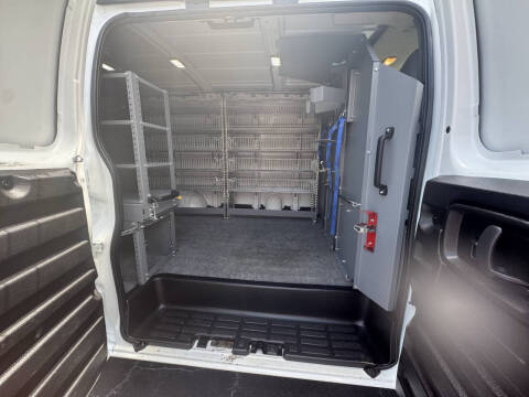2021 Chevrolet Express 2500