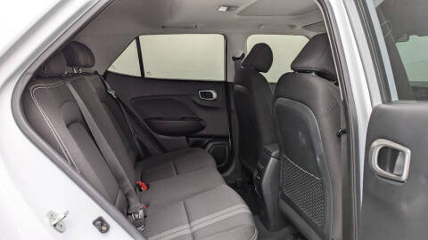 2024 Hyundai Venue SEL