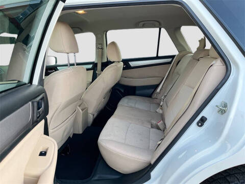 2017 Subaru Outback 2.5i Premium