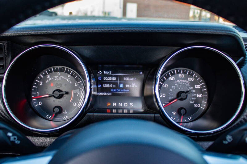 2016 Ford Mustang V6