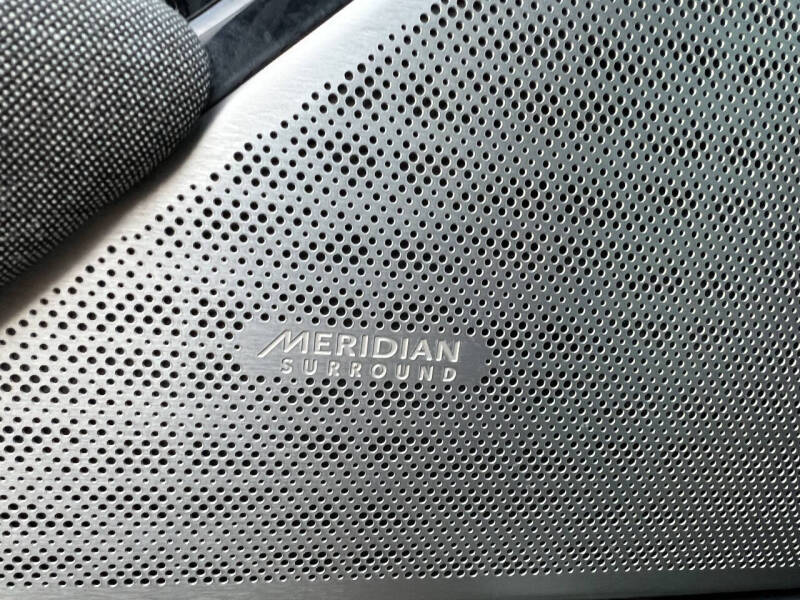 2018 Land Rover Range Rover Velar P380 R-Dynamic SE