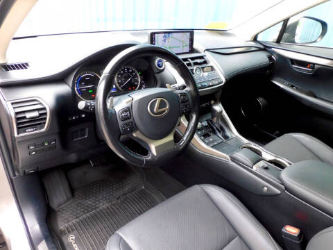 2020 Lexus NX 300h