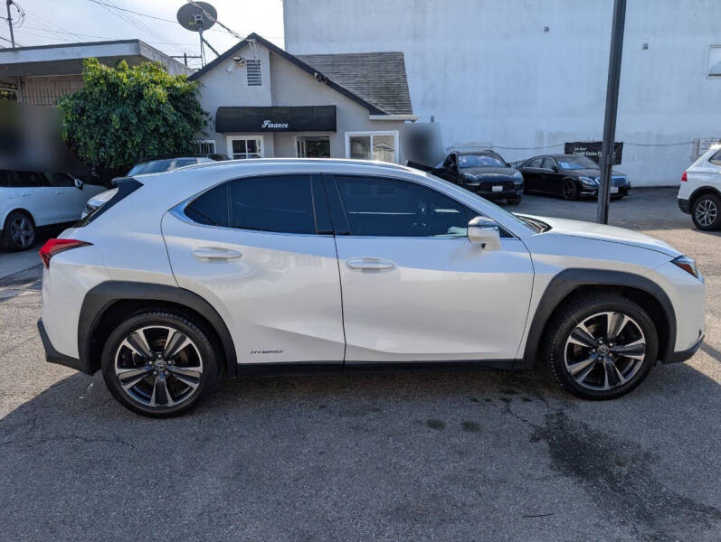 2021 Lexus UX 250h