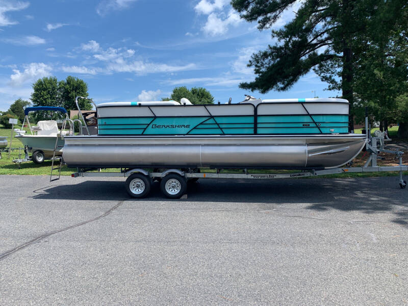 2023 Berksire 24 RFX CTS 3.0 for sale at Performance Boats in Mineral VA
