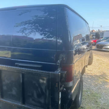 2013 Ford E-Series E-350 SD