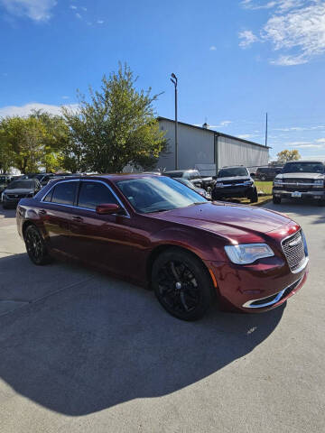 2016 Chrysler 300 Limited