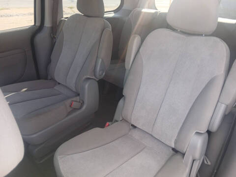 2012 Kia Sedona LX