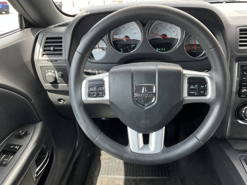 2014 Dodge Challenger SXT