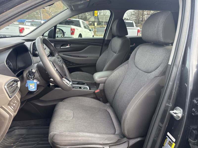 2020 Hyundai Santa Fe SE