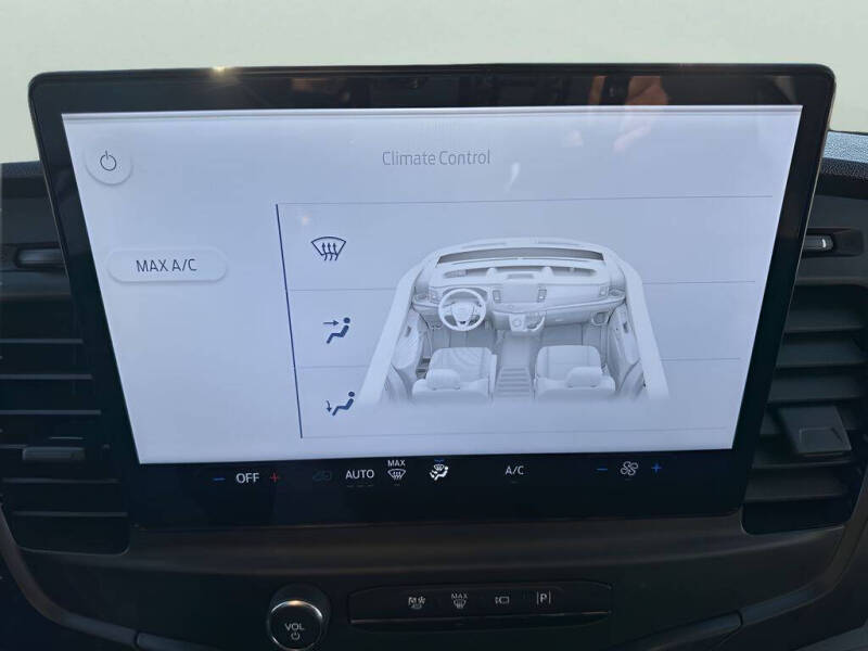 2025 Ford Transit 250