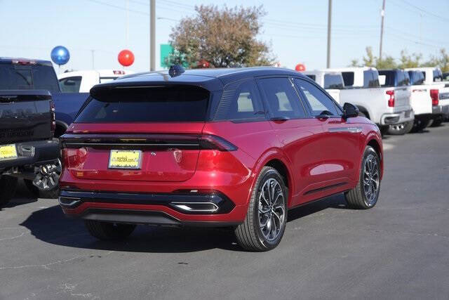 2025 Lincoln Nautilus Reserve