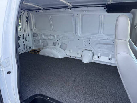 2011 Ford E-Series E-250