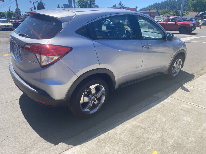 2022 Honda HR-V LX's photo