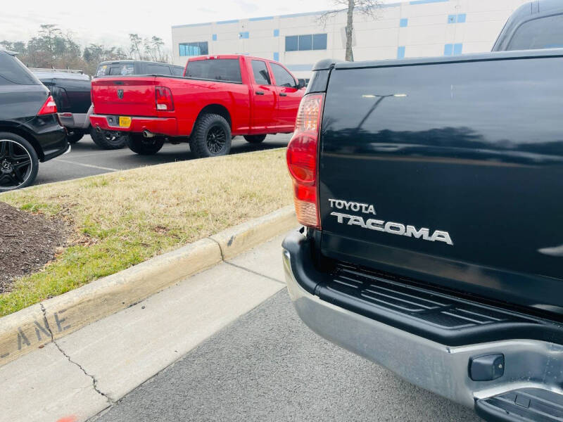 2006 Toyota Tacoma Base photo 10