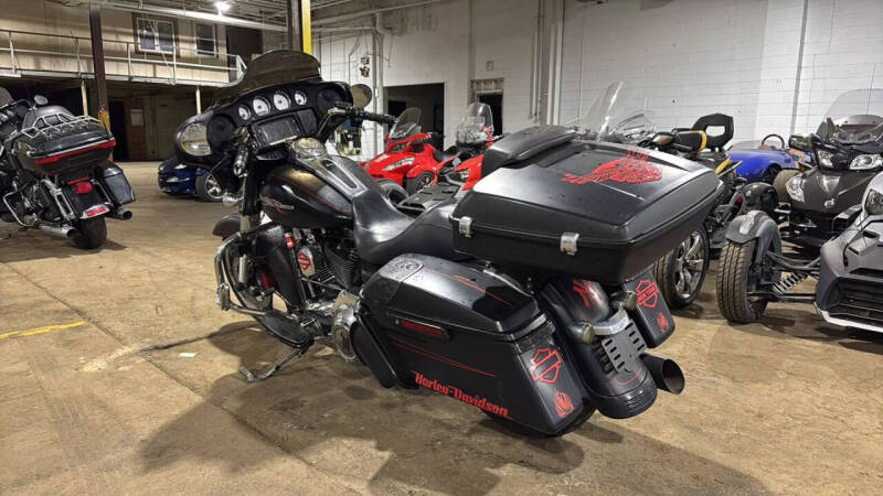 2016 Harley-Davidson Street Glide Special