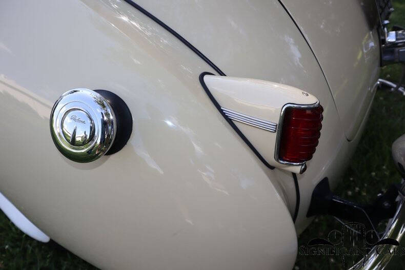 1940 Packard 160