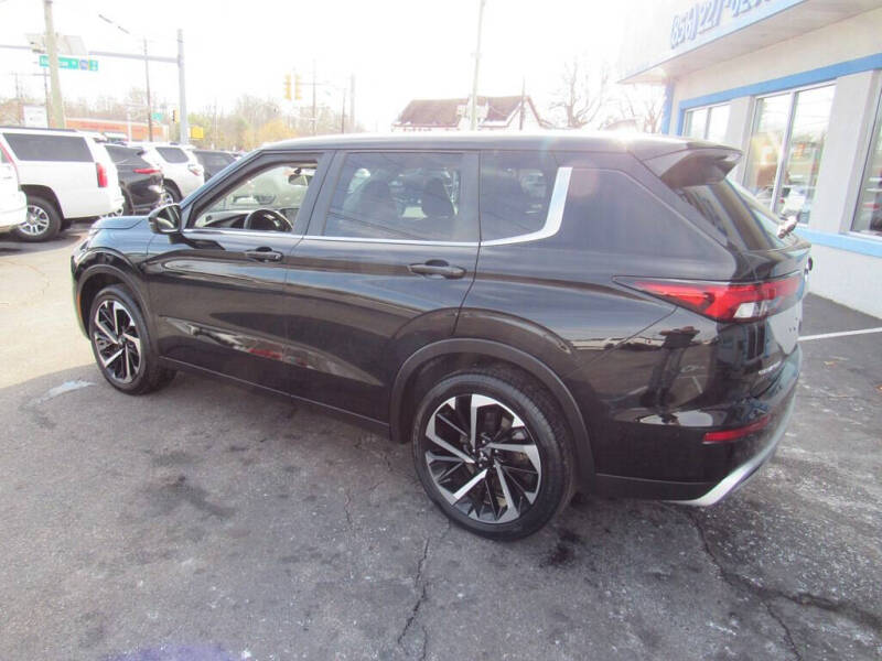 2022 Mitsubishi Outlander SE Launch Edition