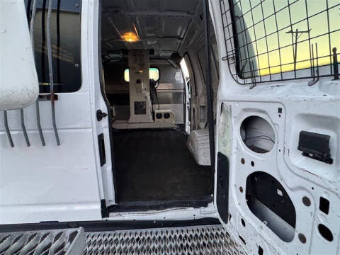 2011 Ford E-Series E-350 SD