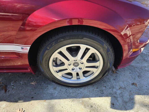 2005 Ford Mustang GT Premium