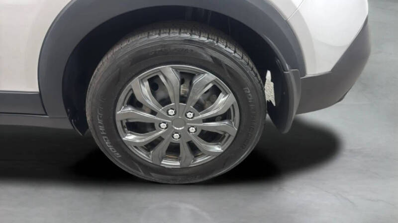 2020 Nissan Kicks S