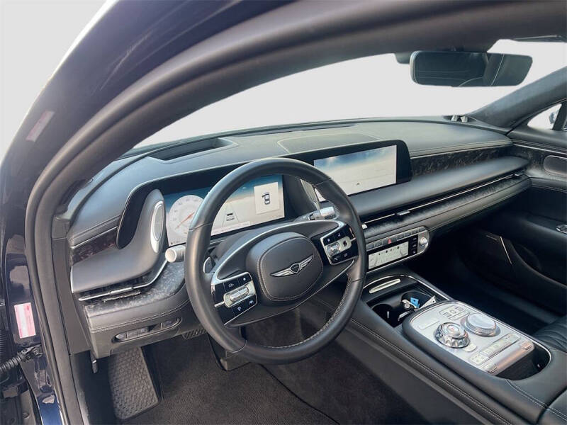 2024 Genesis G90 3.5T e-Supercharger