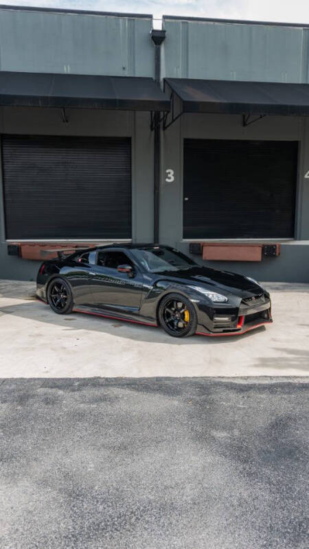 2017 Nissan GT-R NISMO