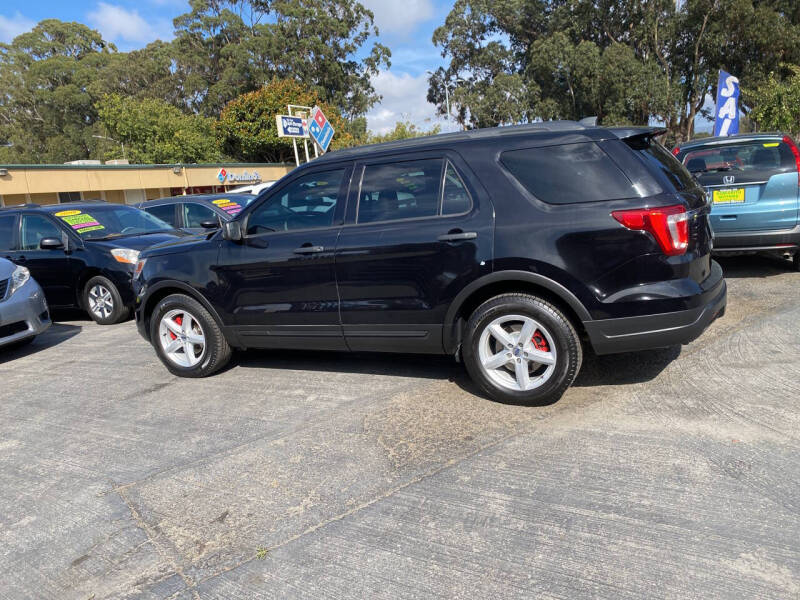 2019 Ford Explorer Base's photo