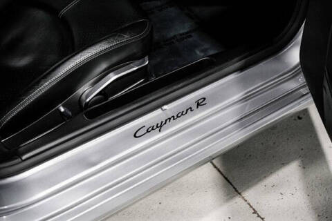 2012 Porsche Cayman R