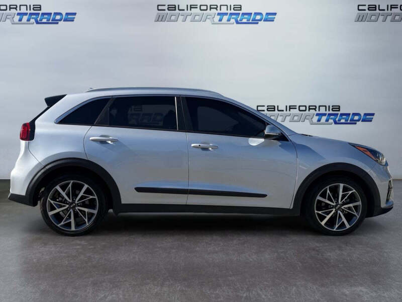 2020 Kia Niro Touring