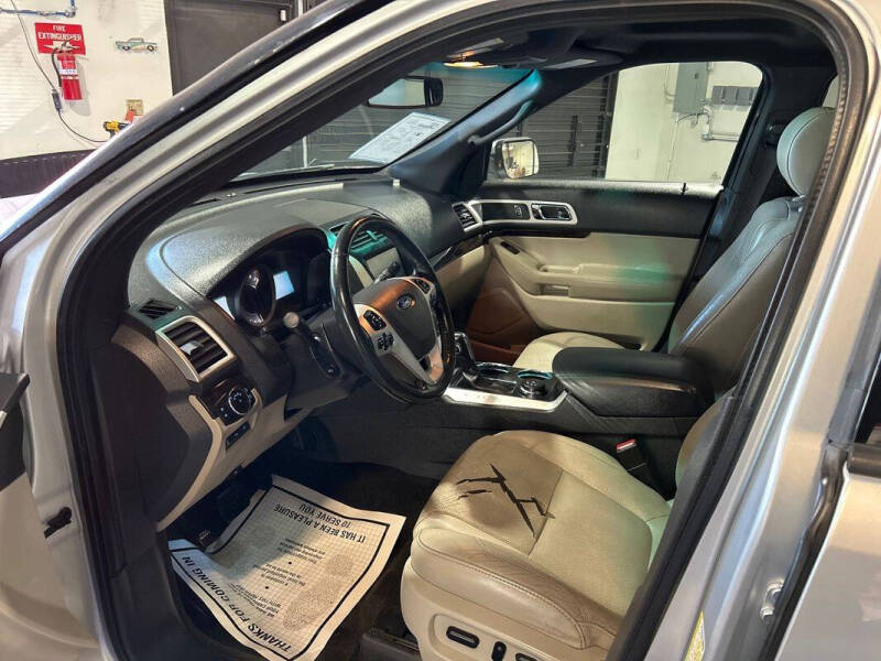 2012 Ford Explorer Limited