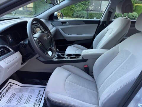 2017 Hyundai Sonata SE