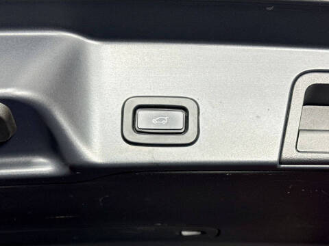 2020 Land Rover Range Rover Evoque R-Dynamic SE