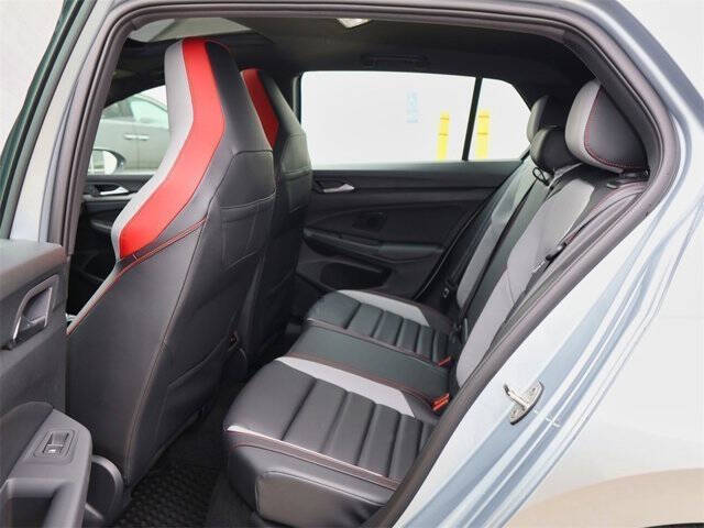 2026 Volkswagen Golf GTI Autobahn