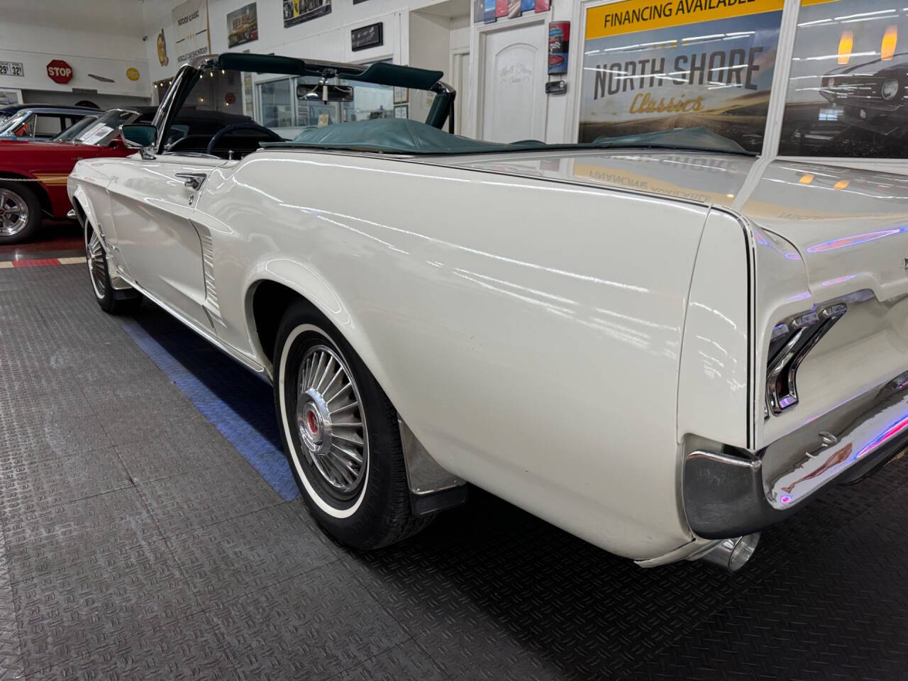 1967 Ford Mustang 26