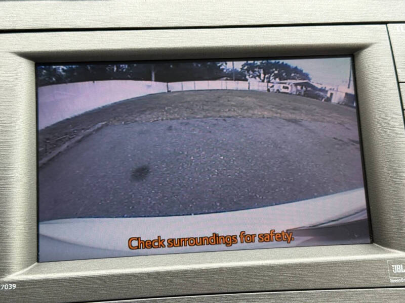 2013 Toyota Prius Five