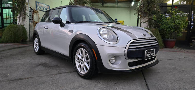 2014 MINI Hardtop Cooper