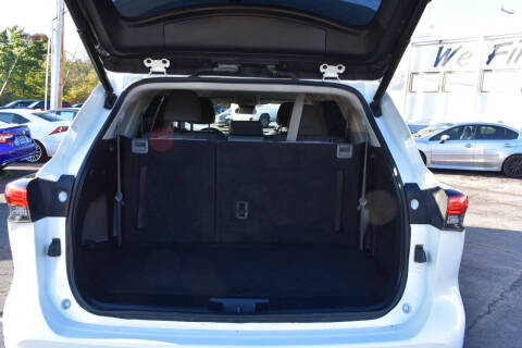 2021 Toyota Highlander LE