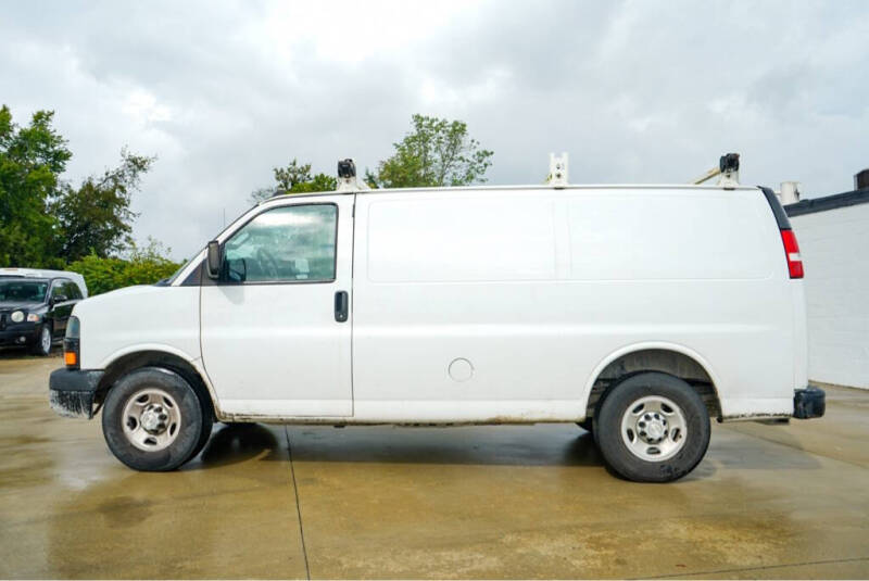 2019 Chevrolet Express 2500