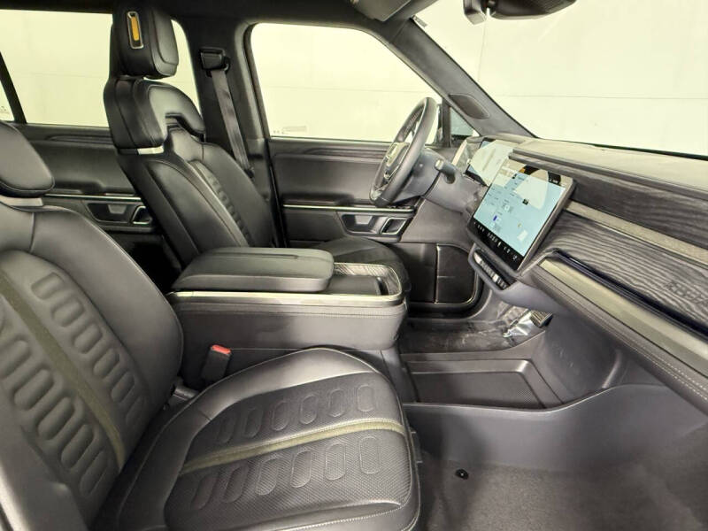 2022 Rivian R1S Launch Edition