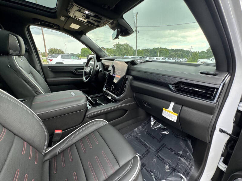 2025 GMC Yukon XL AT4 Ultimate