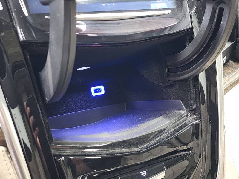 2020 Cadillac Escalade ESV Premium Luxury