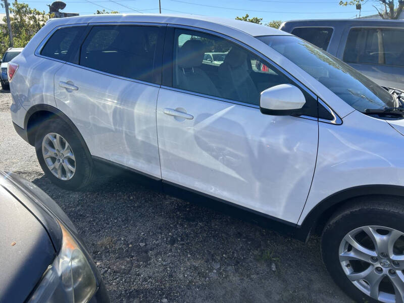 2011 Mazda CX-9 Sport