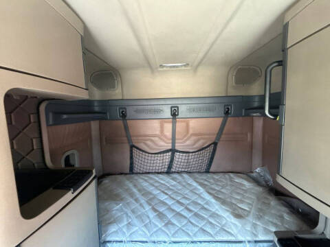 2012 Freightliner Cascadia