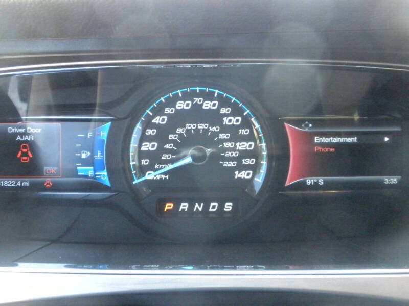 2014 Ford Taurus SEL