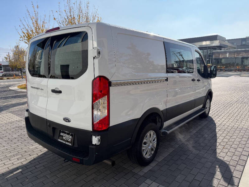 2024 Ford Transit